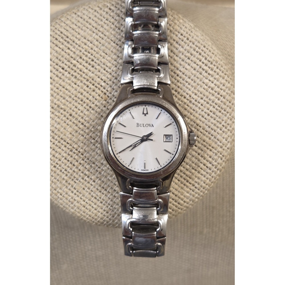 Womens Bulova 96M000 Stainless Steel Classic Style WatchWhite Face New Battery